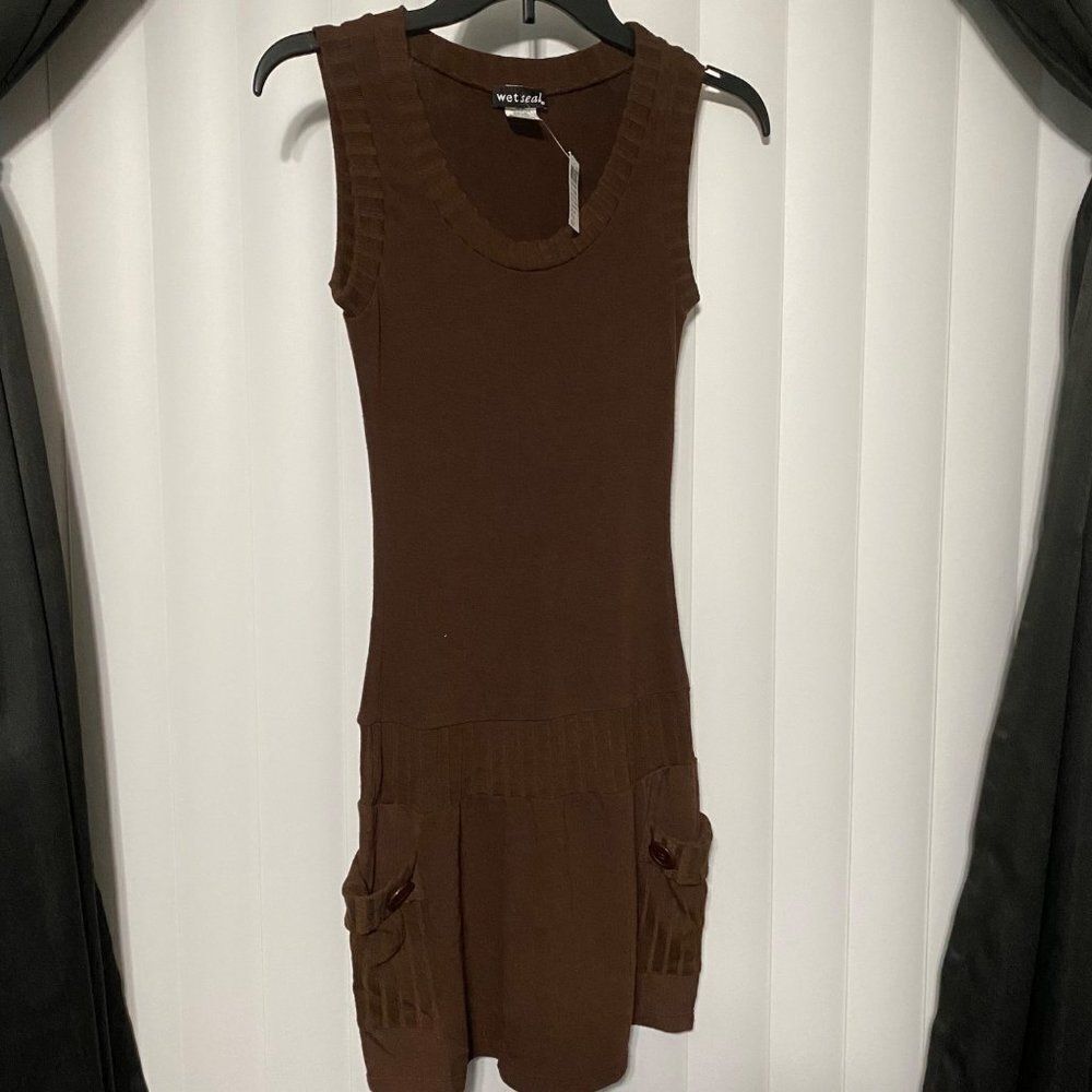 Wetseal brown sleeveless sweater